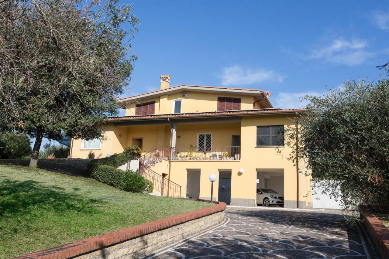 Villa Mary Fonte Nuova ภายนอก รูปภาพ