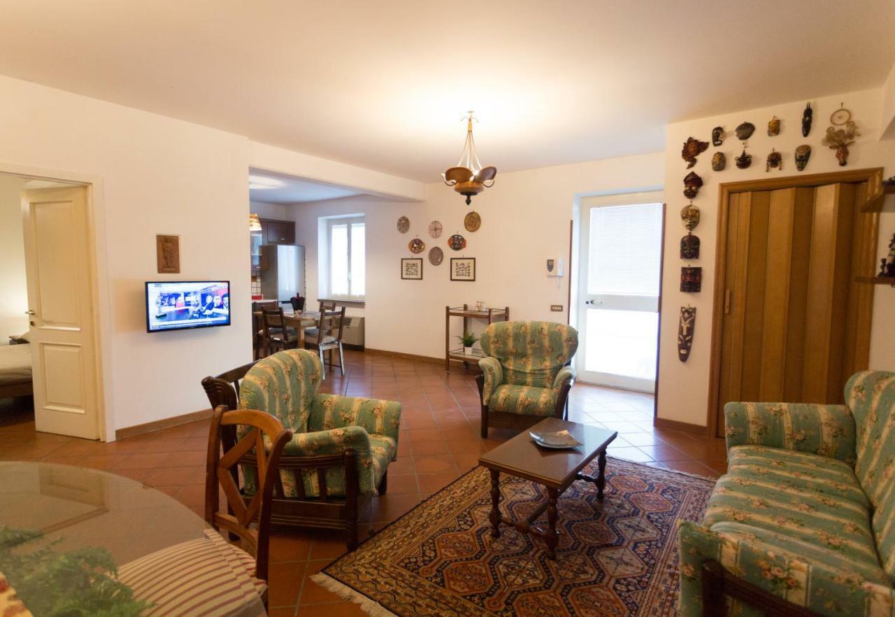 Villa Mary Fonte Nuova ภายนอก รูปภาพ